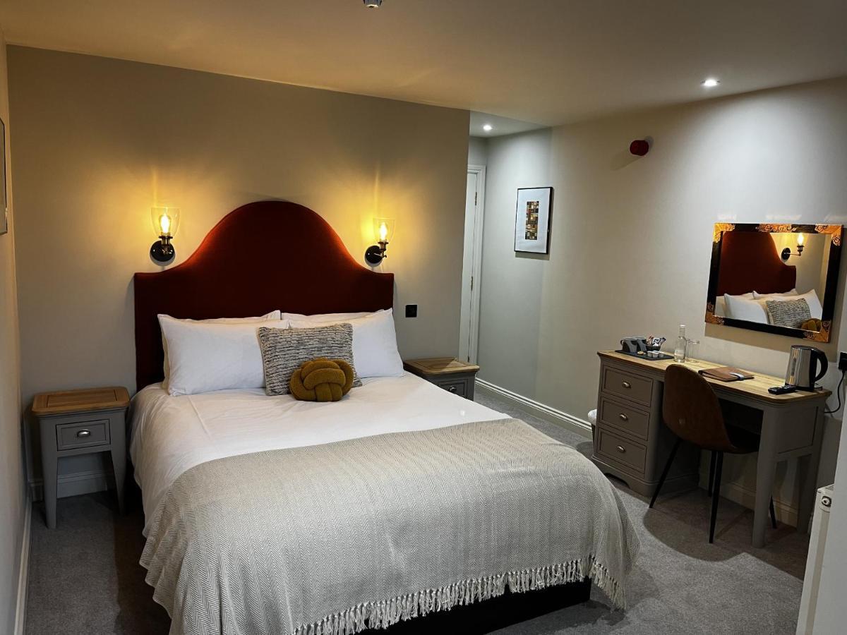 The Talbot Inn Eynsham Buitenkant foto
